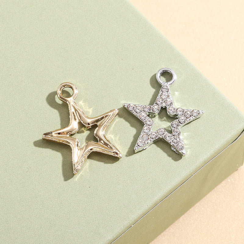 Hollow zircon star charm