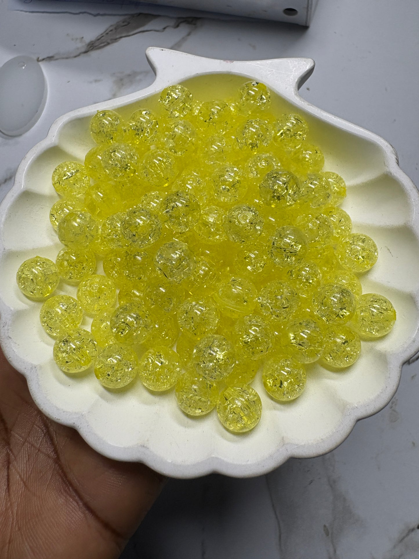 Acrylic Crackle Beads — 100 Pieces