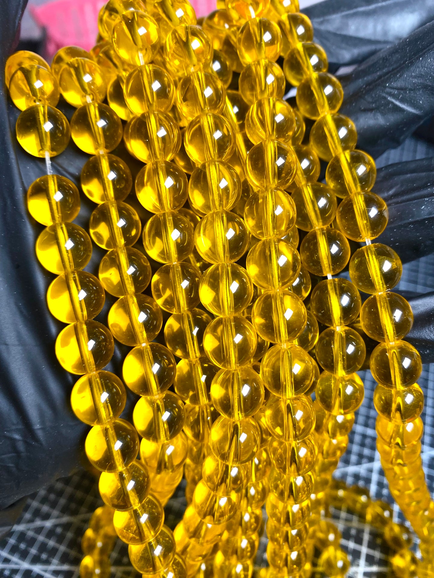 10mm Yellow Transparent Beads