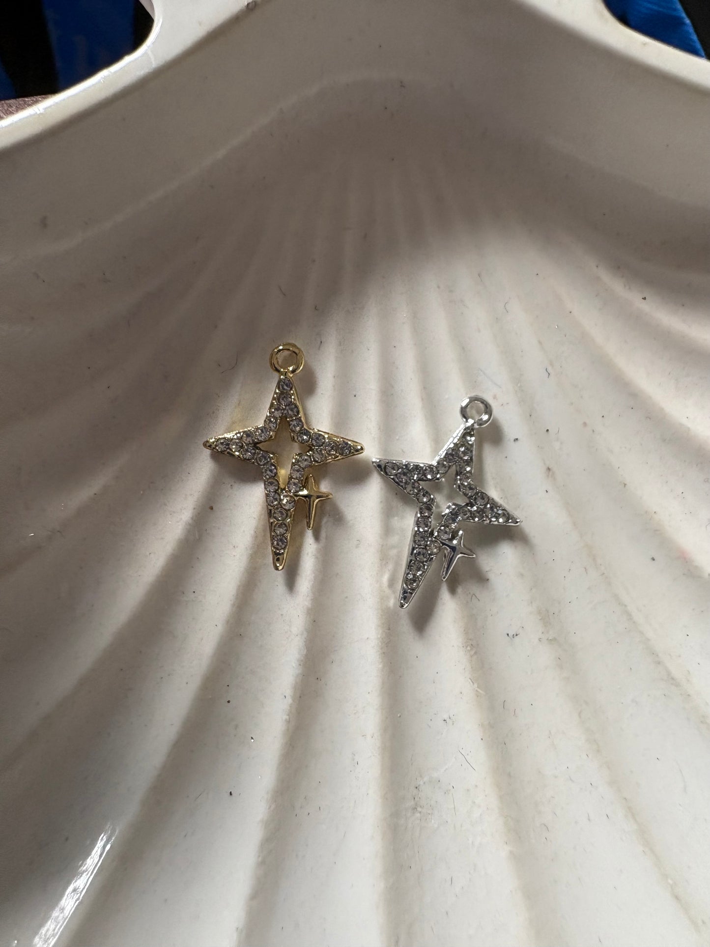 Zircon Four Angle Star