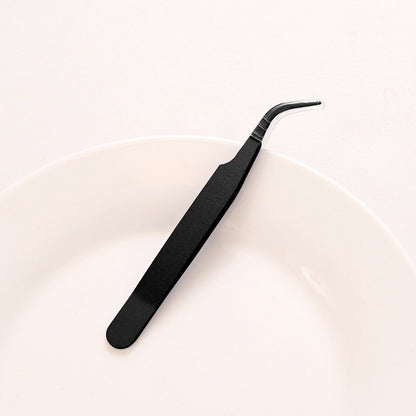 Tweezers