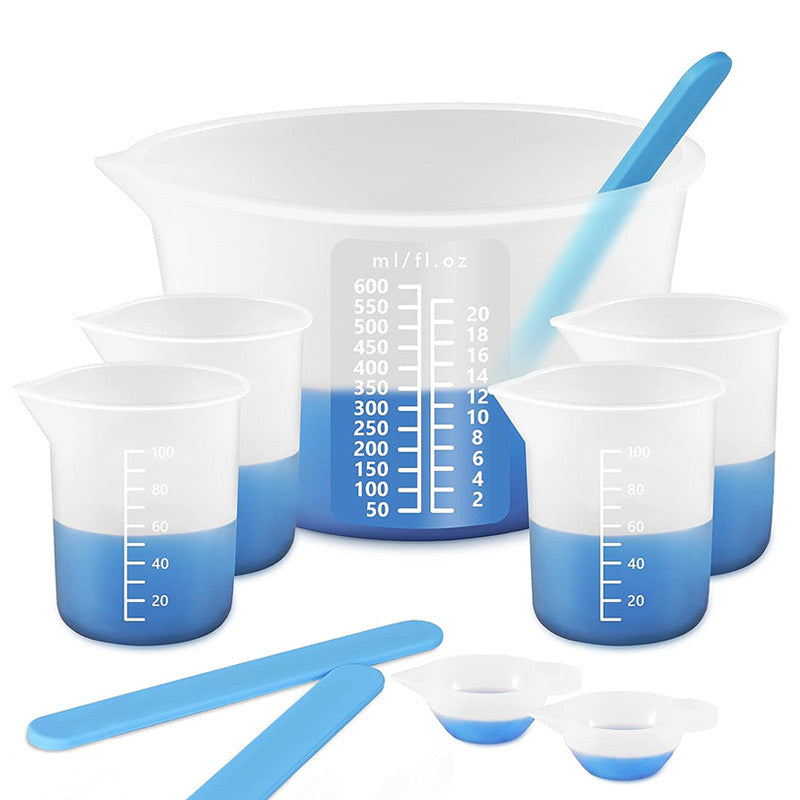 Silicone measuring cups