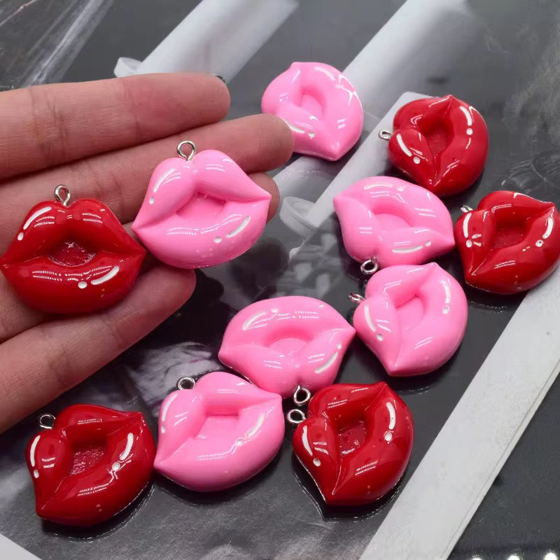 Lips Charm