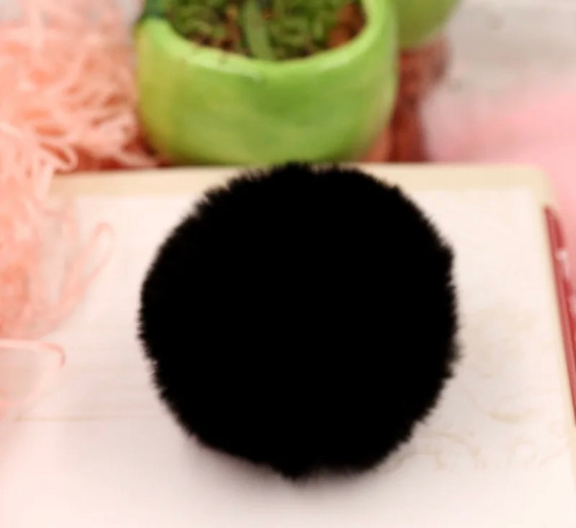 Fur Pom Pom