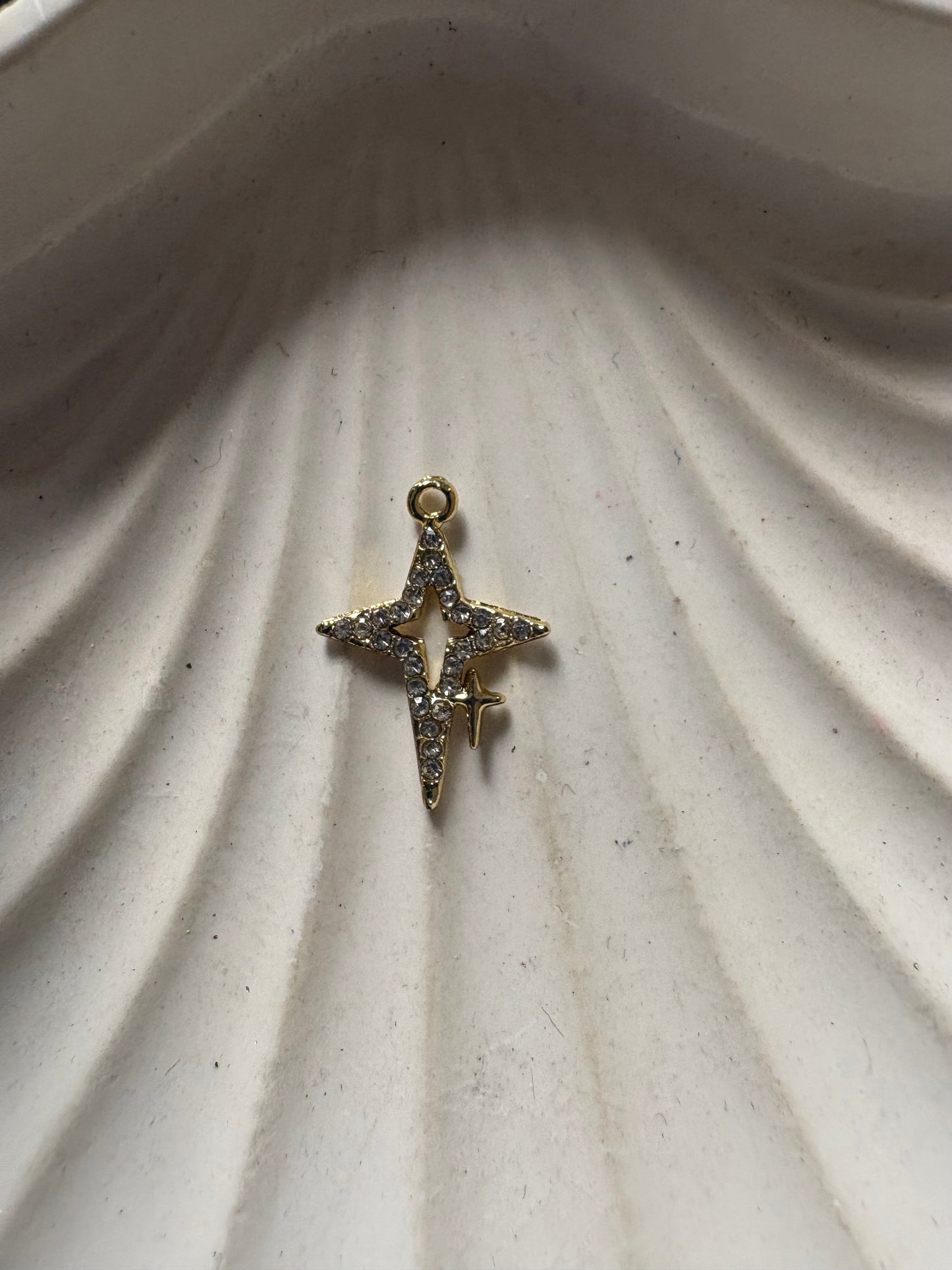 Zircon Four Angle Star