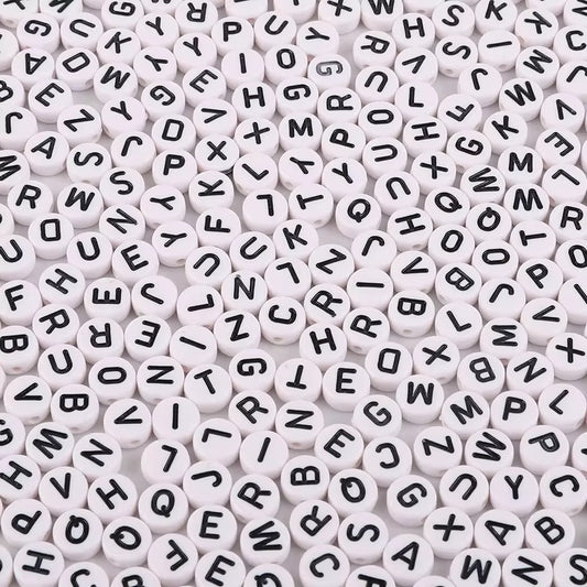 Alphabet beads 100g — Approx. 700pcs
